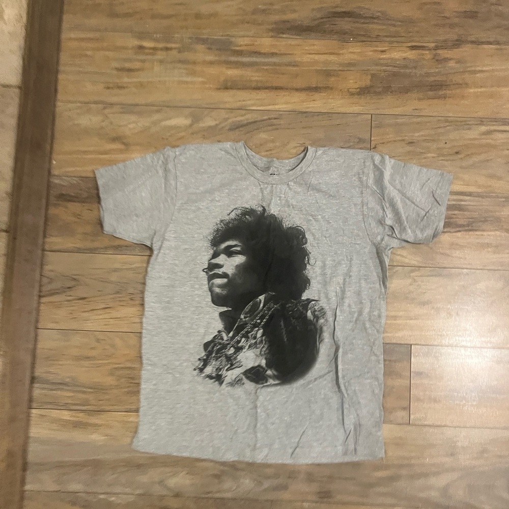 Gray Graphic Tee
